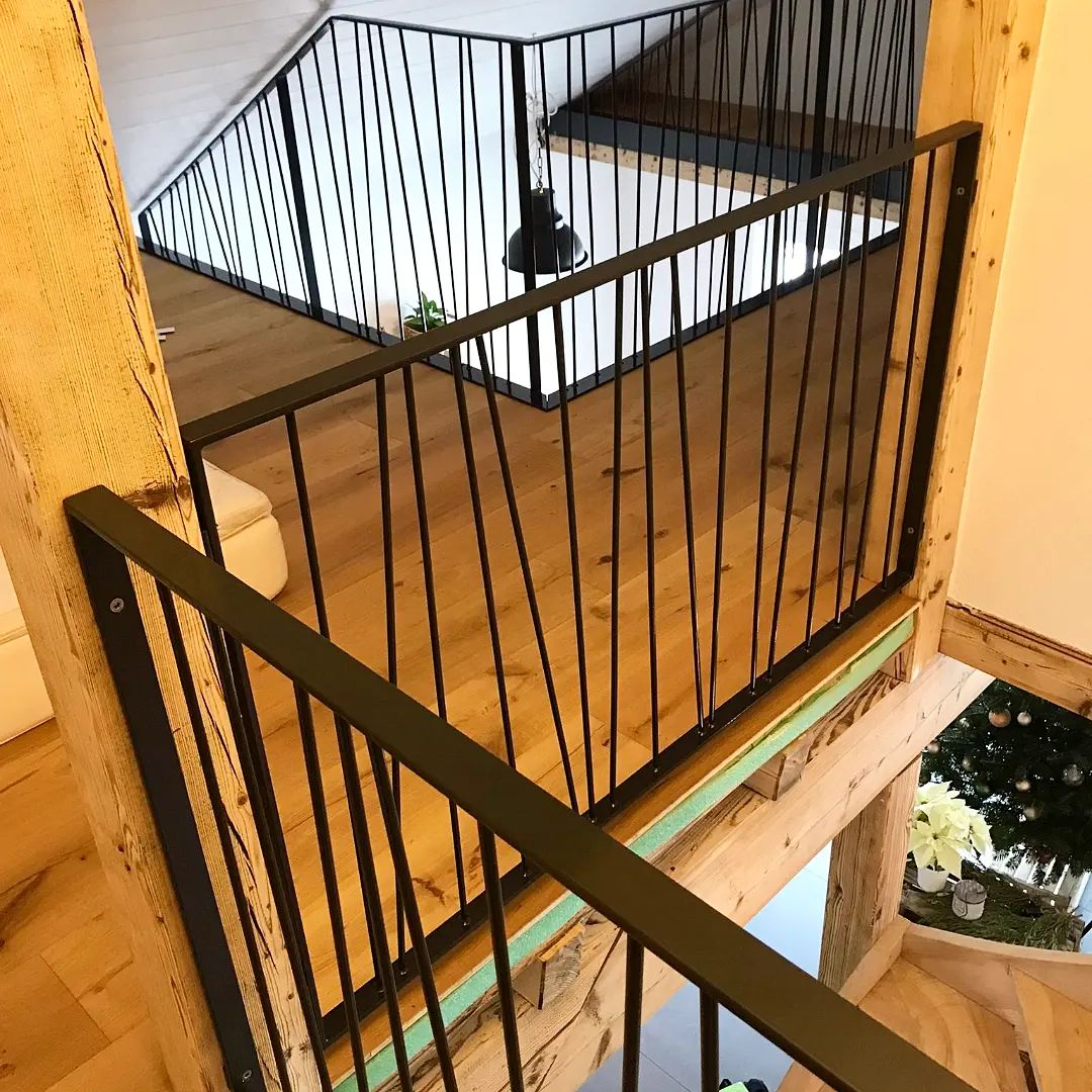 Garde-corps inox et Balustrade sur Mesure pour intérieur et